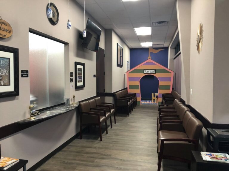 hill ave clinic indoor photo